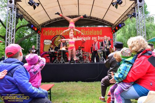 2016-004-Dixielandfestival-In-Familie-Zoo-©-Foto-Hendrik-Meyer – Foto-Großansicht