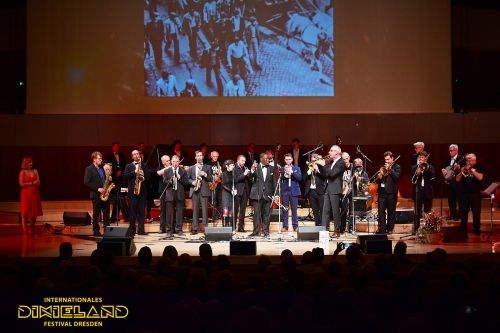 2019-10-07-JazzGala-1613-©-Foto-Hendrik-Meyer – Foto-Großansicht