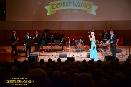 2019-10-07-JazzGala-1409-©-Foto-Hendrik-Meyer – Foto-Großansicht