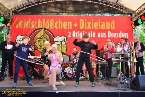 2016-006-Dixielandfestival-In-Familie-Zoo-©-Foto-Hendrik-Meyer – Foto-Großansicht