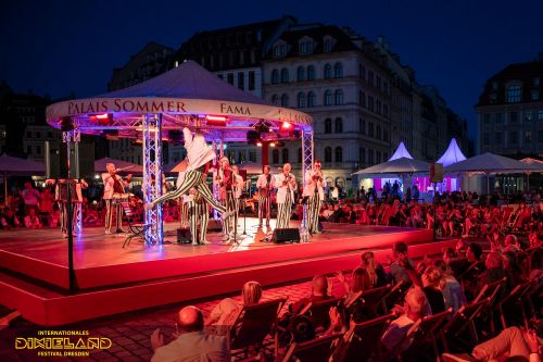 20250620-StreetJazznacht-©-Hendrik-Meyer-1003 – Foto-Großansicht