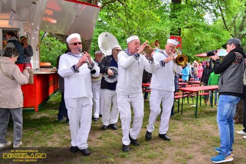 2016-002-Dixielandfestival-In-Familie-Zoo-©-Foto-Hendrik-Meyer – Foto-Großansicht