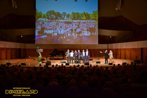 2019-10-07-JazzGala-0116-©-Foto-Hendrik-Meyer – Foto-Großansicht