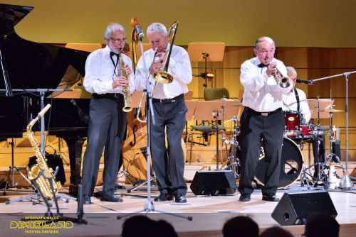2017-Dixielandfestival-Dresden-Swingt-Kulturpalast-019-©-Foto-Hendrik-Meyer – Foto-Großansicht