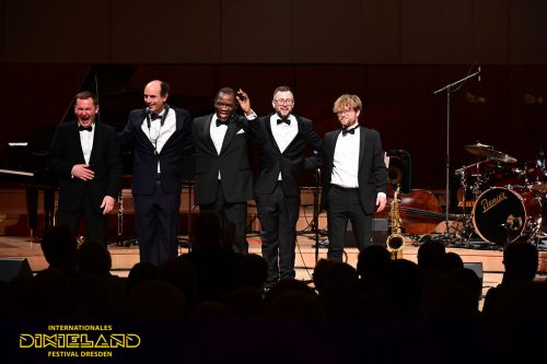 2019-10-07-JazzGala-1392-©-Foto-Hendrik-Meyer – Foto-Großansicht