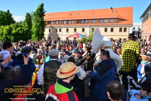2014-008-Dixielandfestival-Lebenskuenstler-©-Foto-Hendrik-Meyer – Foto-Großansicht