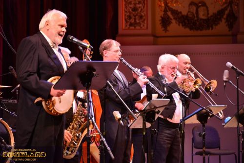 2015-026-Dixielandfestival-Semperhouse-Band-Semperoper-©-Foto-Hendrik-Meyer – Foto-Großansicht