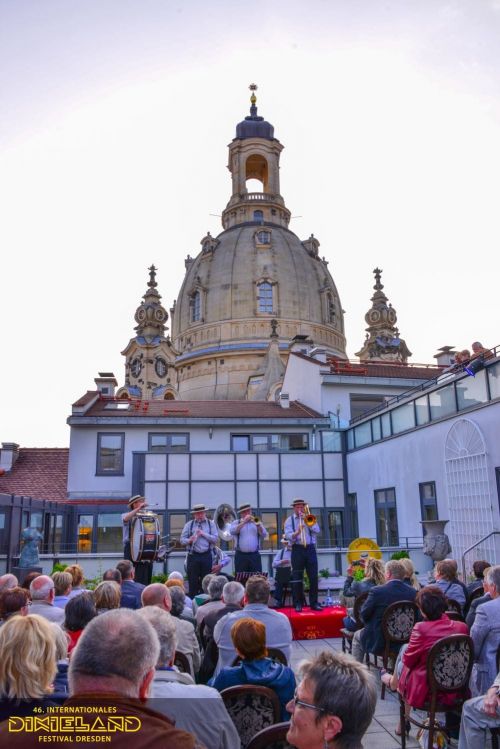 2016-039-Dixielandfestival-Jazz-Dachterrasse-©-Foto-Hendrik-Meyer – Foto-Großansicht