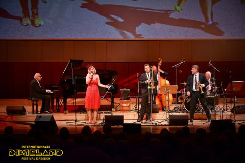 2019-10-07-JazzGala-0153-©-Foto-Hendrik-Meyer – Foto-Großansicht
