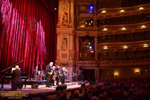 2015-025-Dixielandfestival-Jazzgala-Semperoper-©-Foto-Hendrik-Meyer – Foto-Großansicht