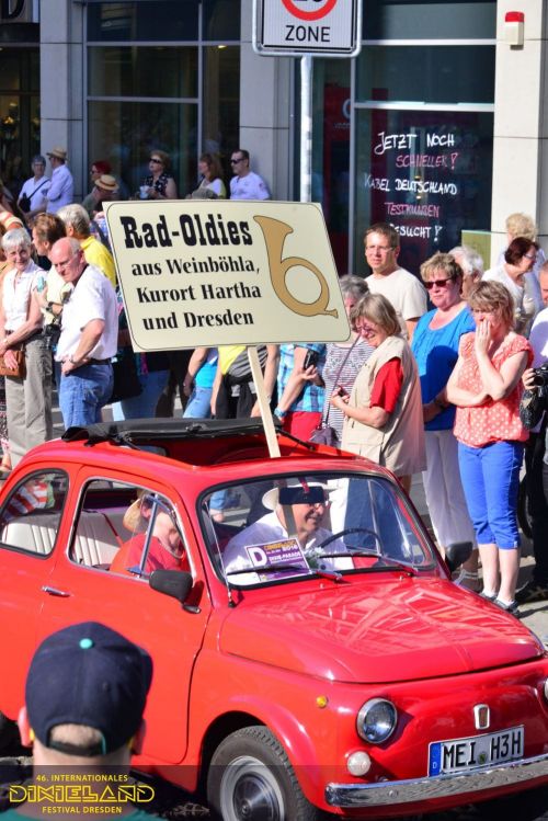 2016-078-Dixielandfestival-Parade-©-Foto-Hendrik-Meyer – Foto-Großansicht