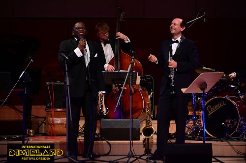 2019-10-07-JazzGala-1088-©-Foto-Hendrik-Meyer – Foto-Großansicht