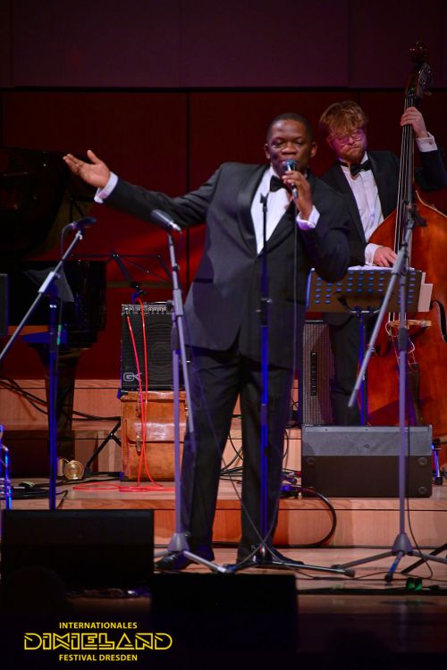 2019-10-07-JazzGala-0643-©-Foto-Hendrik-Meyer – Foto-Großansicht