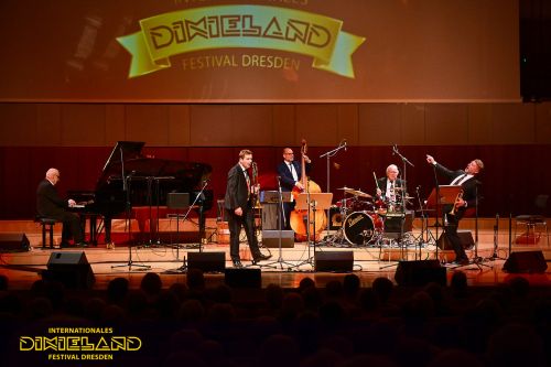 2019-10-07-JazzGala-0235-©-Foto-Hendrik-Meyer – Foto-Großansicht