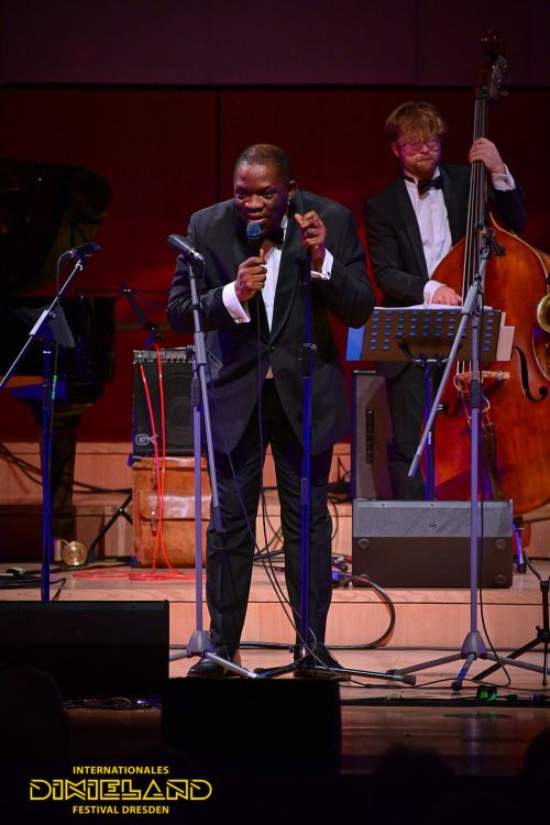 2019-10-07-JazzGala-0667-©-Foto-Hendrik-Meyer – Foto-Großansicht