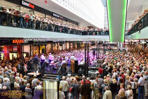 2015-039-Dixielandfestival-Jazzmeile-©-Foto-Hendrik-Meyer – Foto-Großansicht