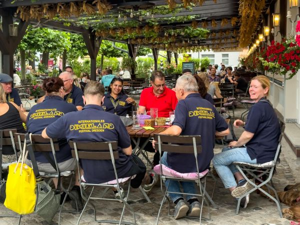 Fotor&uuml;ckblick: 51. L&uuml;bbenauer Kahnkorso 2025 