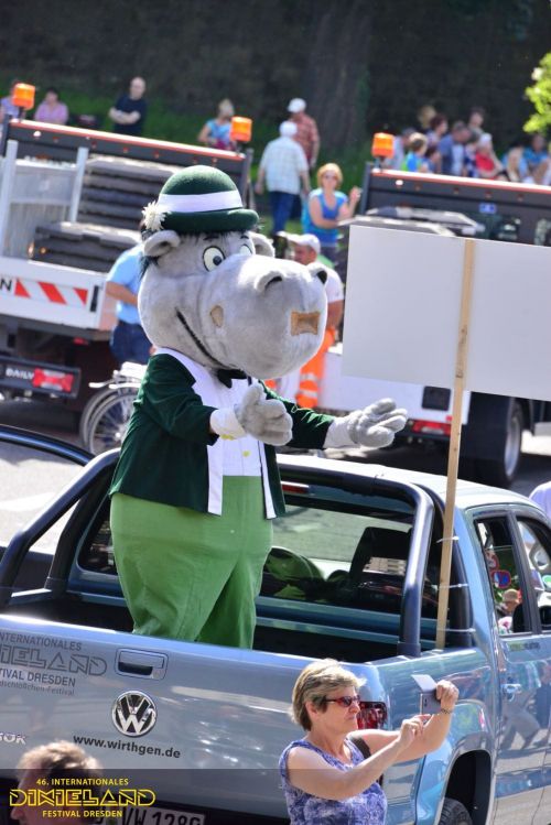 2016-058-Dixielandfestival-Parade-©-Foto-Hendrik-Meyer – Foto-Großansicht