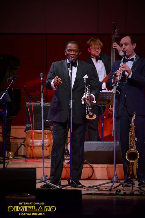 2019-10-07-JazzGala-0451-©-Foto-Hendrik-Meyer – Foto-Großansicht