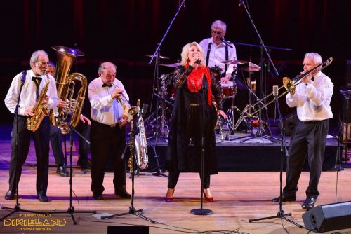2015-024-Dixielandfestival-Jazzgala-Semperoper-©-Foto-Hendrik-Meyer – Foto-Großansicht