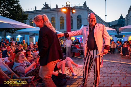 20250620-StreetJazznacht-©-Hendrik-Meyer-1023 – Foto-Großansicht