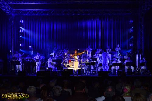 2016-019-Dixielandfestival-Bigband-Bundeswehr-©-Foto-Hendrik-Meyer – Foto-Großansicht
