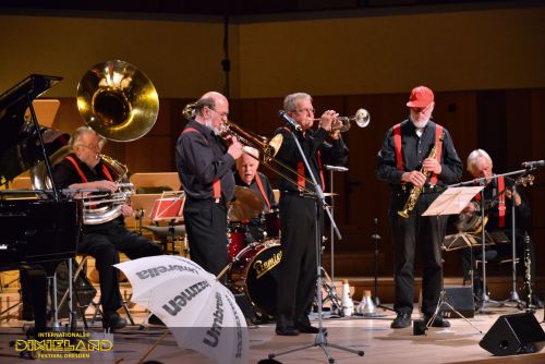 2017-Dixielandfestival-Dresden-Swingt-Kulturpalast-036-©-Foto-Hendrik-Meyer – Foto-Großansicht