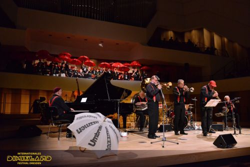 2017-Dixielandfestival-Dresden-Swingt-Kulturpalast-033-©-Foto-Hendrik-Meyer – Foto-Großansicht
