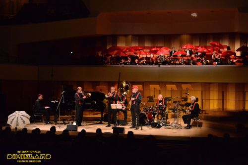 2017-Dixielandfestival-Dresden-Swingt-Kulturpalast-032-©-Foto-Hendrik-Meyer – Foto-Großansicht