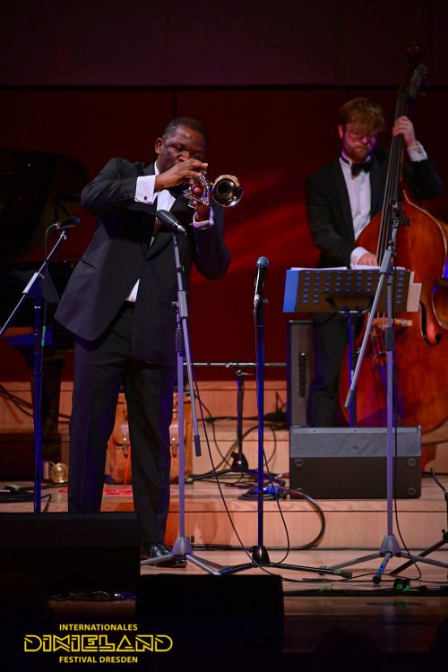 2019-10-07-JazzGala-1299-©-Foto-Hendrik-Meyer – Foto-Großansicht