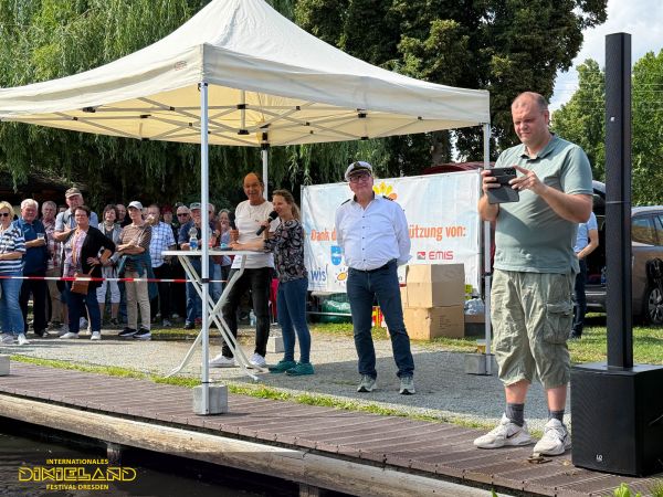 Fotor&uuml;ckblick: 52. L&uuml;bbenauer Kahnkorso 2026 