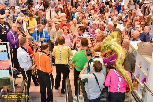 2016-038-Dixielandfestival-Brassband-Jazz-©-Foto-Hendrik-Meyer – Foto-Großansicht