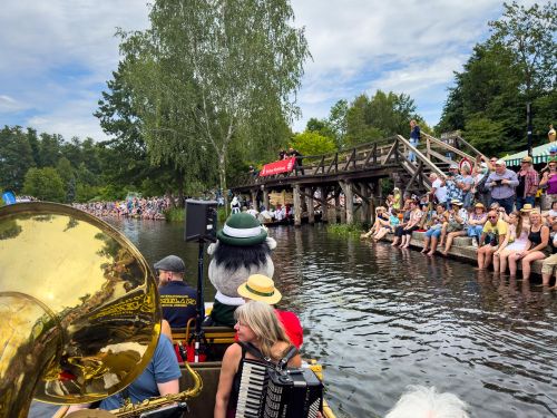 20250706-Kahnkorso-4538 – Foto-Großansicht