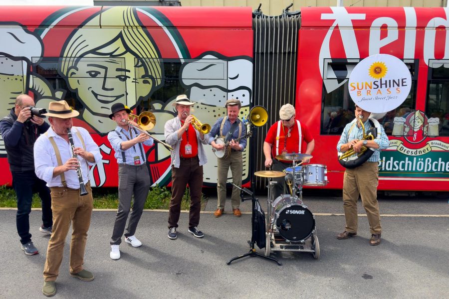 Dixietram Jazzrundfahrt<br>(Montag, 2. Fahrt)