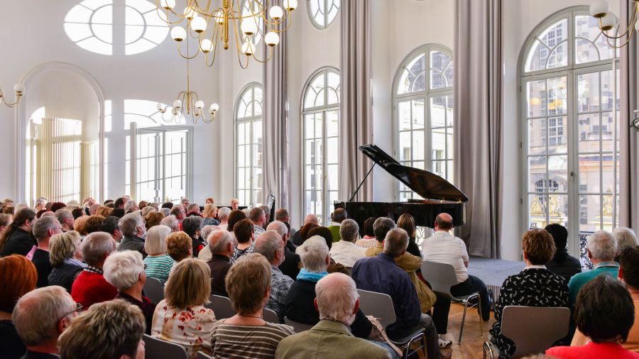 Im Konzert: Ladyva (CH), Robert-Schumann-Festsaal Coselpalais,